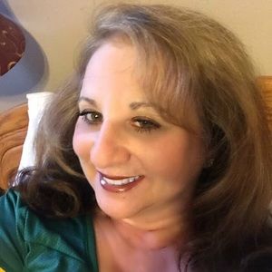 Meet your Posher, Antonietta